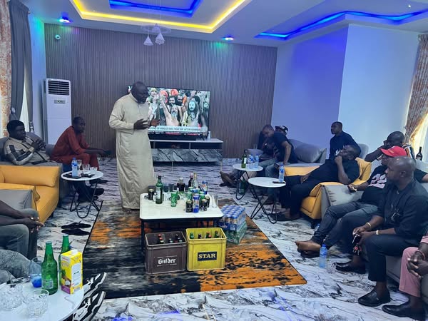 Chief Tony Amechi addressing his visitors