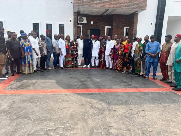 A group photograph of members of Ndokwa & Ukwuani PDP