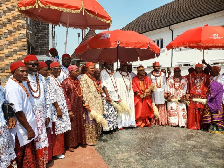 Visiting Chiefs and their hosts